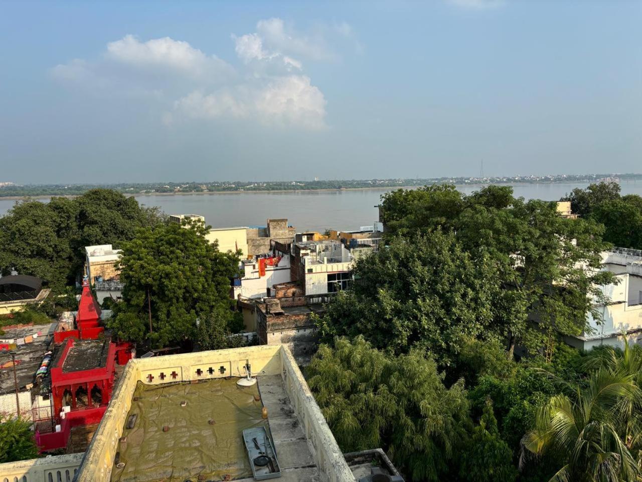 Holy City Inn Varanasi Ngoại thất bức ảnh