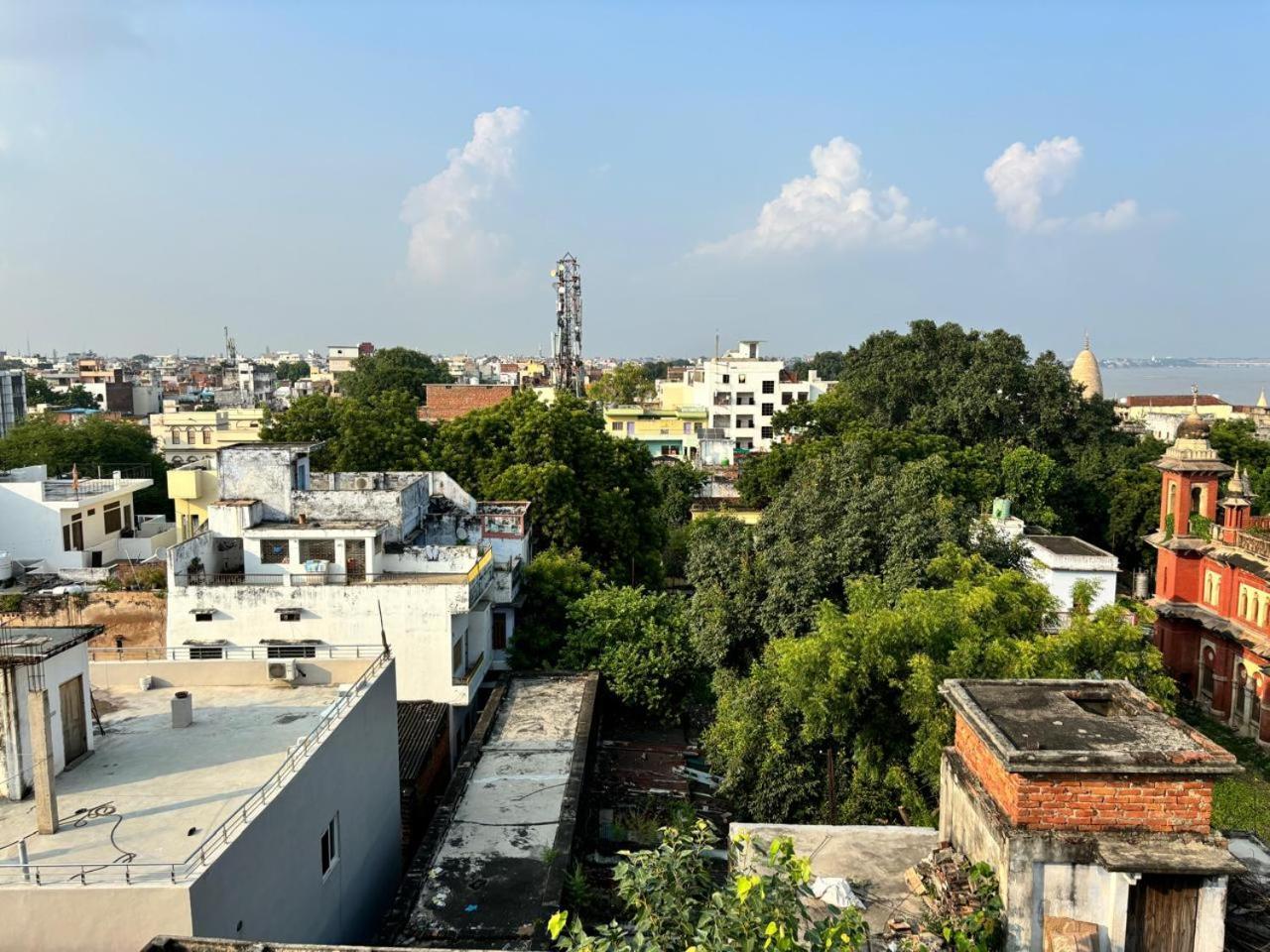 Holy City Inn Varanasi Ngoại thất bức ảnh