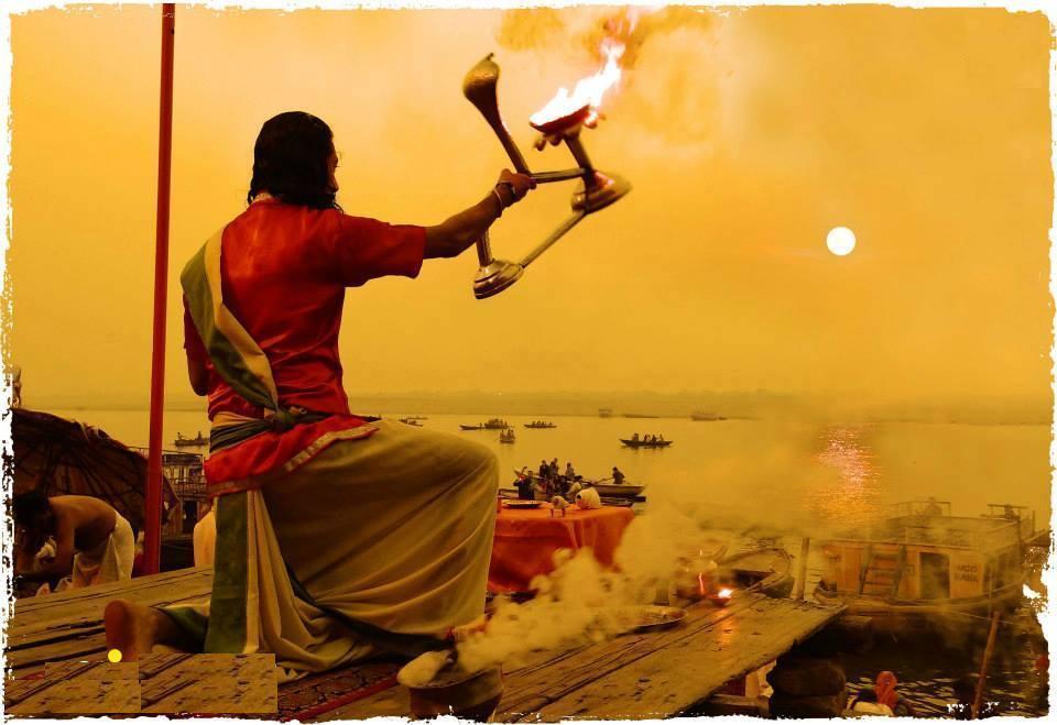Holy City Inn Varanasi Ngoại thất bức ảnh